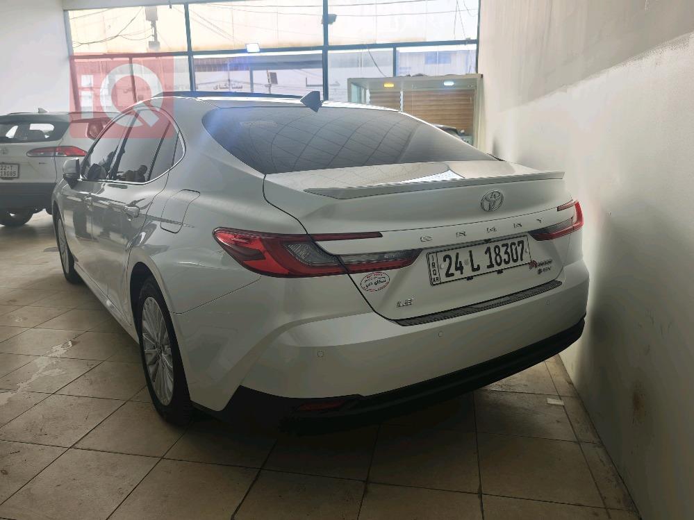 تۆیۆتا کامری